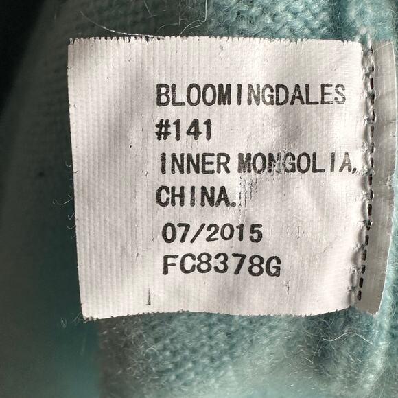 Aqua Cashmere Fox Intarsia Crewneck Sweater - Picture 9 of 9